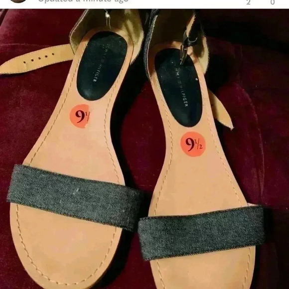 💜 3/25 Tommy Hilfigure Dark Blue Jean Small Wedge Sandals Size 9.5 - Picture 3 of 3